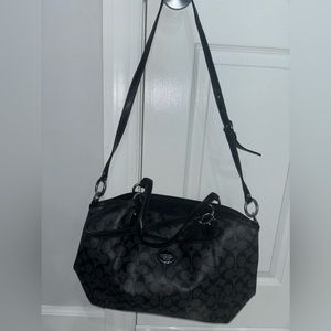 black on black coach vintage tote